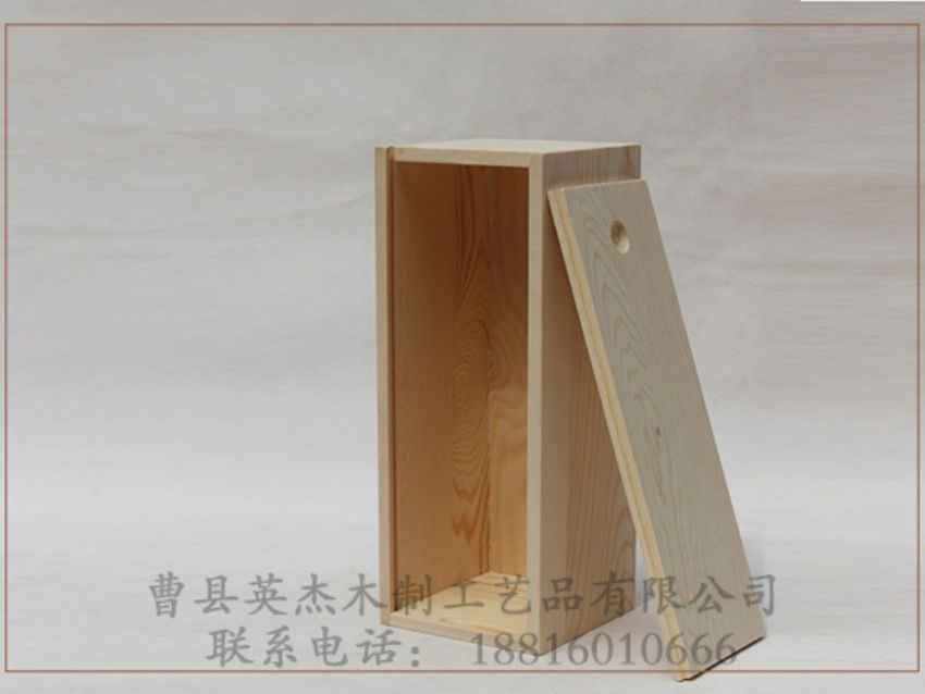點(diǎn)擊查看詳細(xì)信息<br>標(biāo)題：抽拉蓋松木儲(chǔ)物盒 閱讀次數(shù)：1037