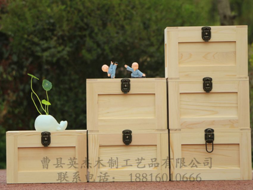 點(diǎn)擊查看詳細(xì)信息<br>標(biāo)題：出口松木木盒 閱讀次數(shù)：1031