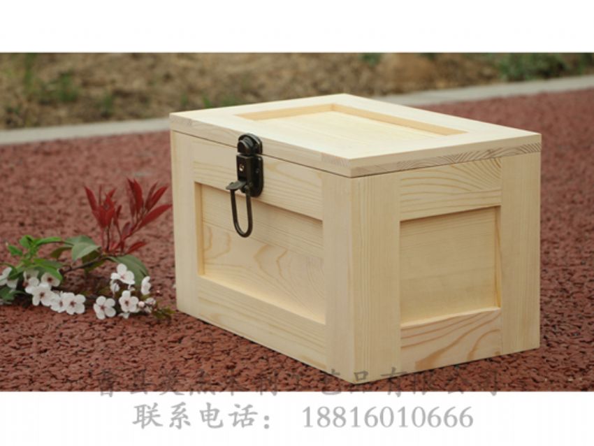 點(diǎn)擊查看詳細(xì)信息<br>標(biāo)題：出口松木木盒 閱讀次數(shù)：1200