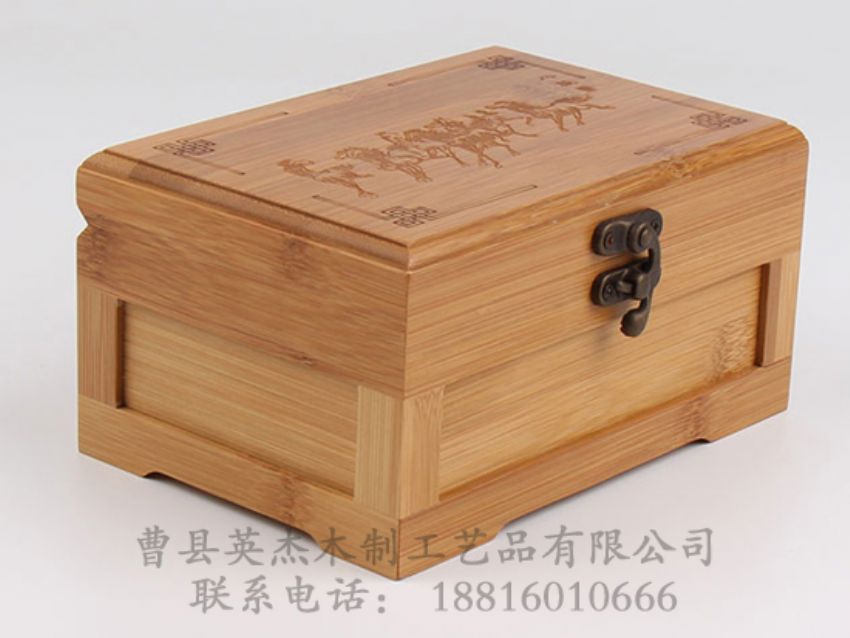 點(diǎn)擊查看詳細(xì)信息<br>標(biāo)題：高檔竹木盒 閱讀次數(shù)：1066