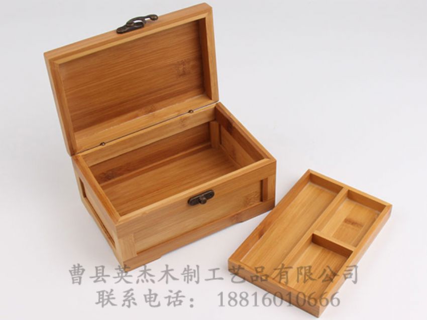 點(diǎn)擊查看詳細(xì)信息<br>標(biāo)題：高檔竹木盒 閱讀次數(shù)：1040