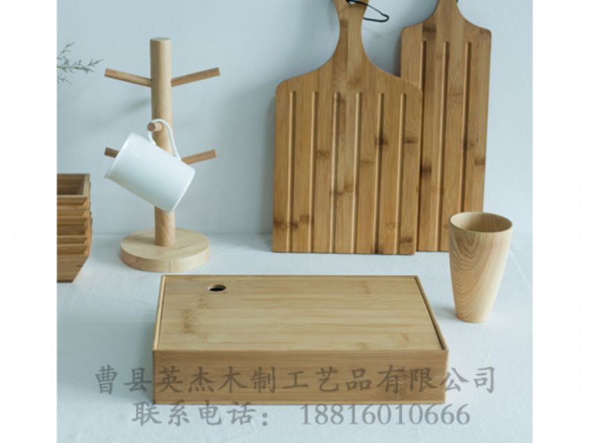 點擊查看詳細信息<br>標題：竹木格子盒 閱讀次數(shù)：1371