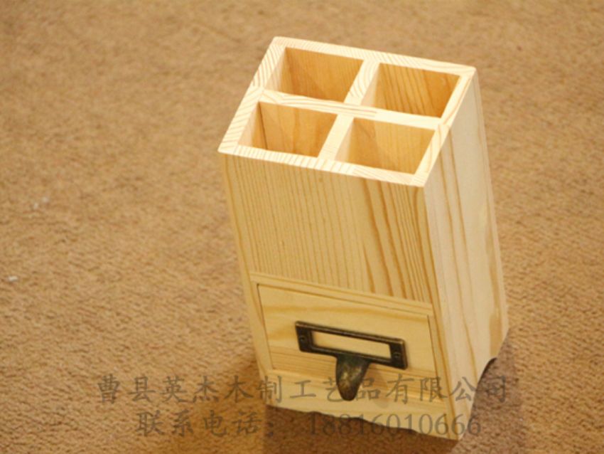 點(diǎn)擊查看詳細(xì)信息<br>標(biāo)題：出口小筆筒 閱讀次數(shù)：976