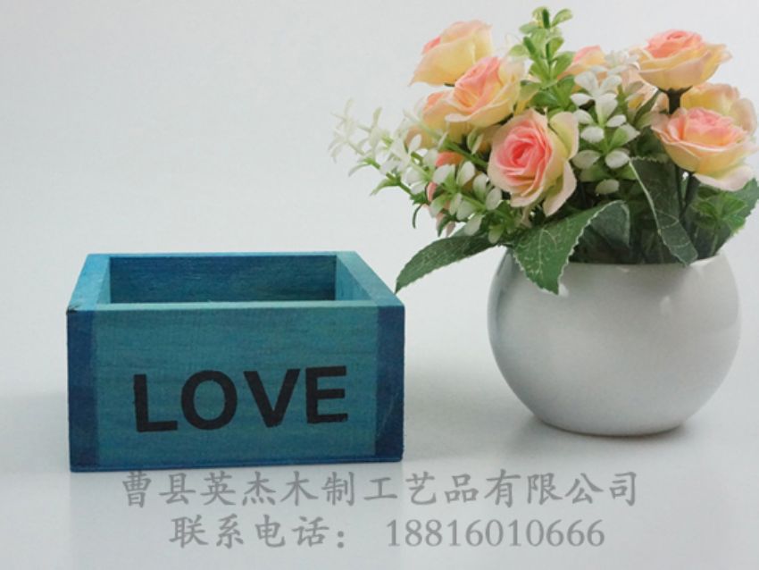 點(diǎn)擊查看詳細(xì)信息<br>標(biāo)題：仿古小花盆 閱讀次數(shù)：1016