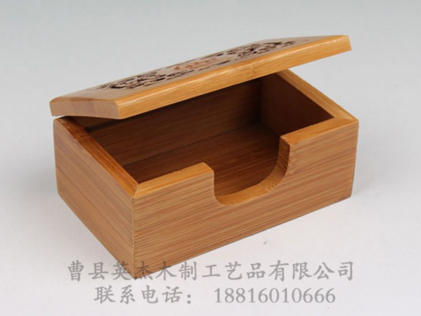 點擊查看詳細信息<br>標題：高檔竹木名片盒 閱讀次數(shù)：1068
