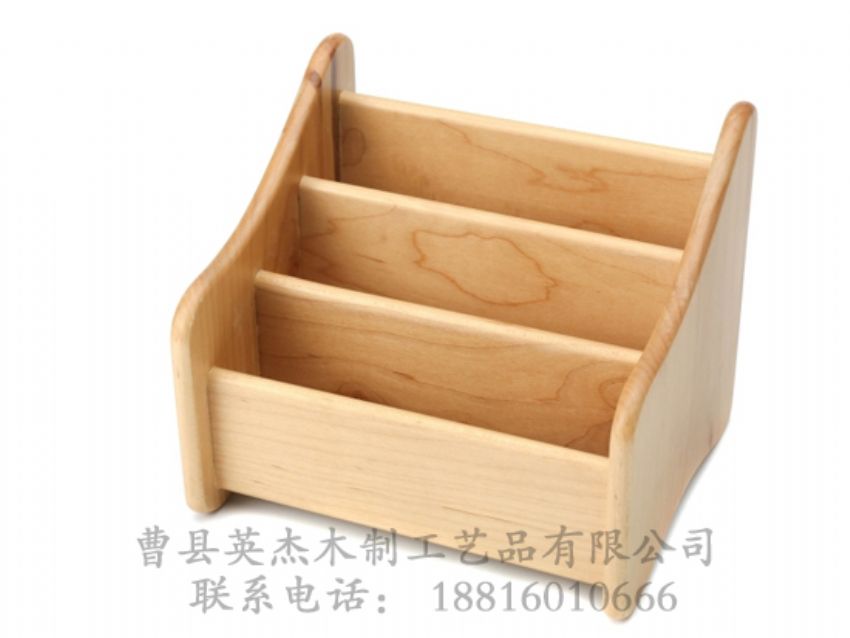 點擊查看詳細信息<br>標題：櫻桃木遙控機器木盒 閱讀次數(shù)：1089