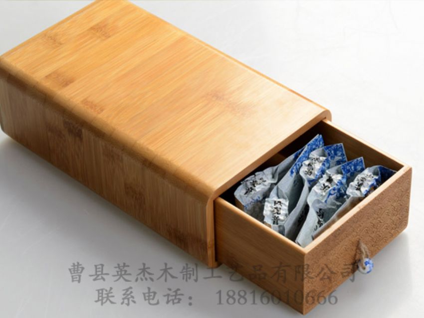 點擊查看詳細信息<br>標題：高檔竹茶葉盒 閱讀次數(shù)：931