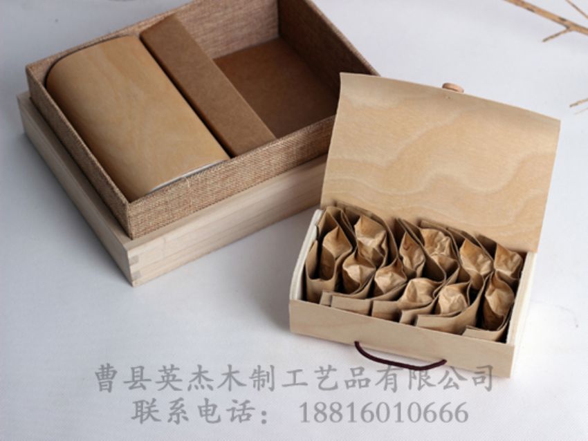 點擊查看詳細信息<br>標題：木制茶葉盒 閱讀次數(shù)：1077