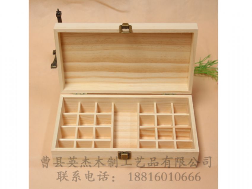 點擊查看詳細信息<br>標題：竹木精油木盒 閱讀次數(shù)：1391