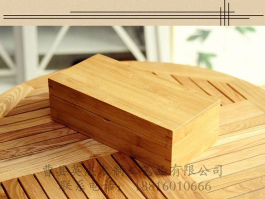 點擊查看詳細信息<br>標題：竹木精油木盒 閱讀次數(shù)：1428