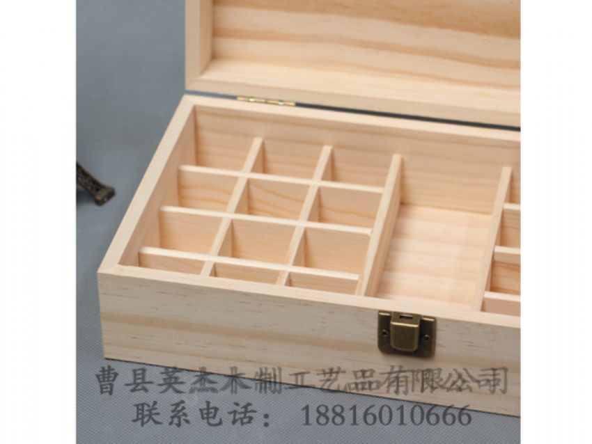 點(diǎn)擊查看詳細(xì)信息<br>標(biāo)題：精油木盒 閱讀次數(shù)：1072