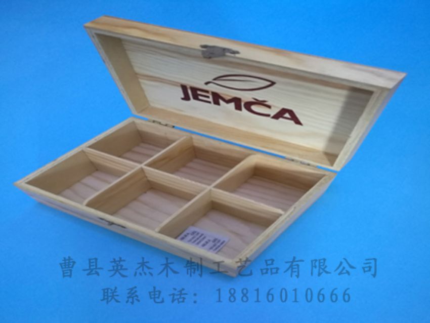 點擊查看詳細信息<br>標題：竹木茶葉盒 閱讀次數(shù)：916
