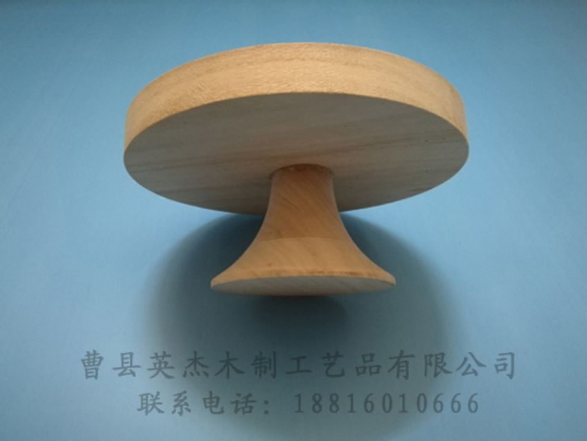 點擊查看詳細信息<br>標題：木制底座  木制杯蓋 閱讀次數(shù)：1050