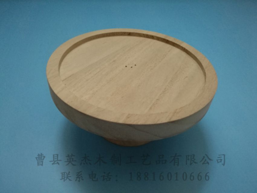 點擊查看詳細信息<br>標題：木制底座  木制杯蓋 閱讀次數(shù)：1168