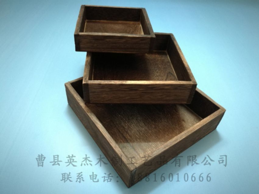 點擊查看詳細信息<br>標題：木制底座  木制杯蓋 閱讀次數(shù)：978