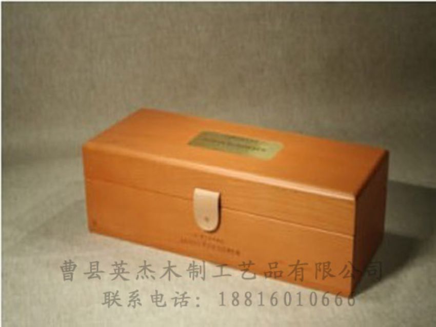 點擊查看詳細信息<br>標題：木制紅酒盒 閱讀次數(shù)：998