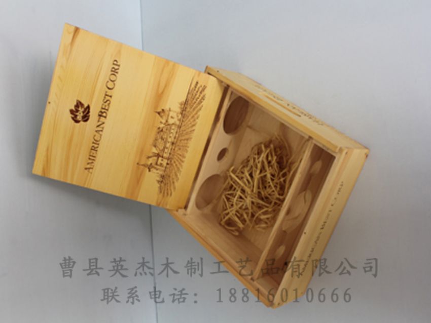 點(diǎn)擊查看詳細(xì)信息<br>標(biāo)題：木制紅酒盒 閱讀次數(shù)：1072