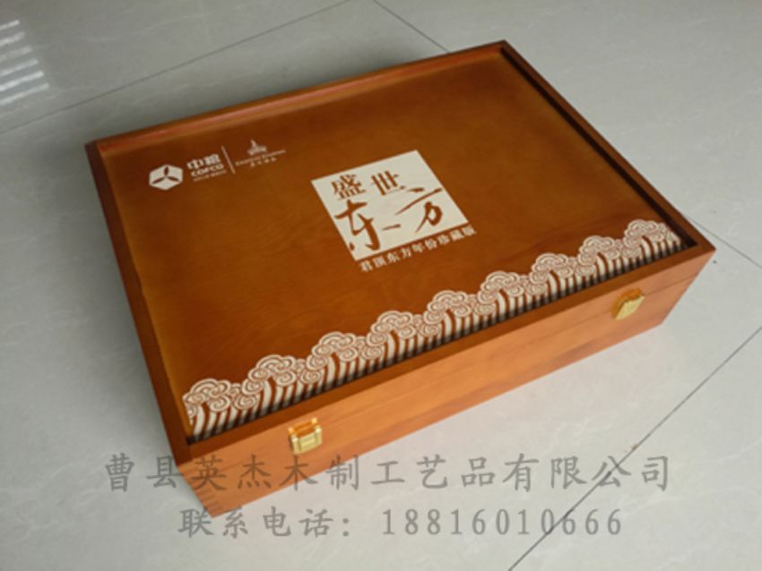 點(diǎn)擊查看詳細(xì)信息<br>標(biāo)題：木制紅酒盒 閱讀次數(shù)：981