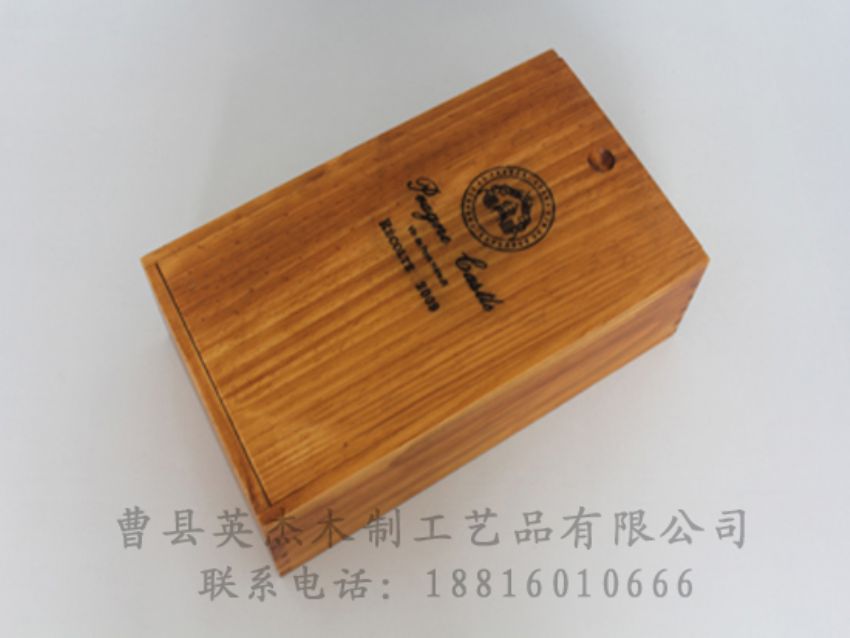 點(diǎn)擊查看詳細(xì)信息<br>標(biāo)題：木制紅酒盒 閱讀次數(shù)：925