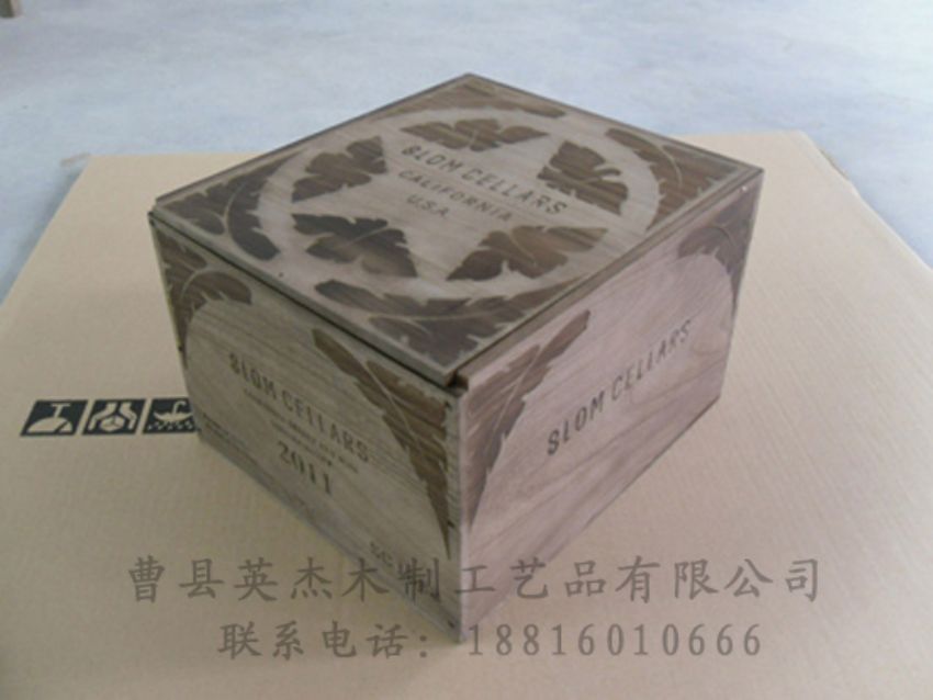 點(diǎn)擊查看詳細(xì)信息<br>標(biāo)題：木制紅酒盒 閱讀次數(shù)：1375