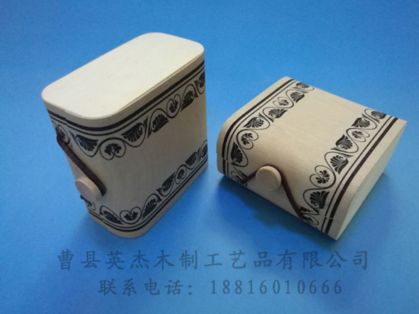 點(diǎn)擊查看詳細(xì)信息<br>標(biāo)題：樺木樹皮盒 閱讀次數(shù)：1419