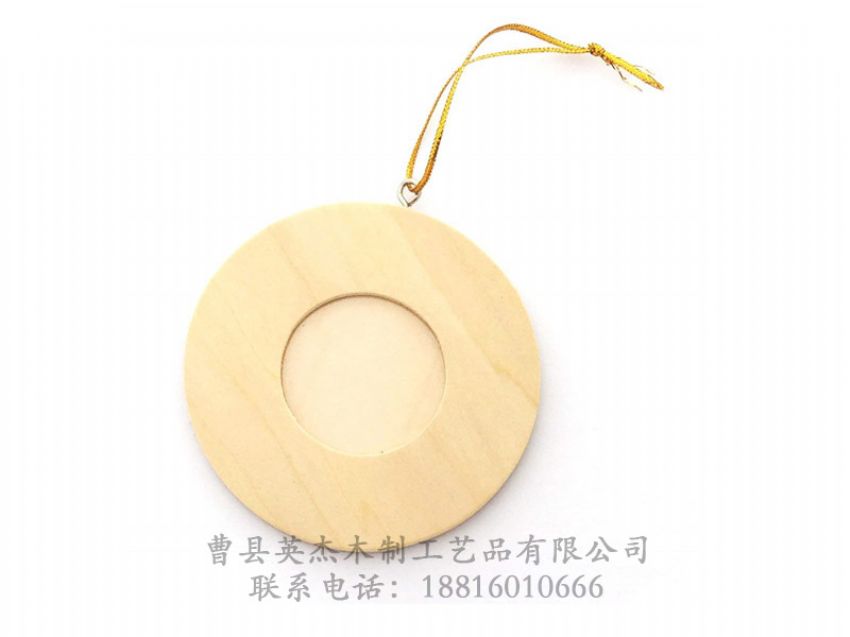 點(diǎn)擊查看詳細(xì)信息<br>標(biāo)題：實(shí)木相框 閱讀次數(shù)：1280