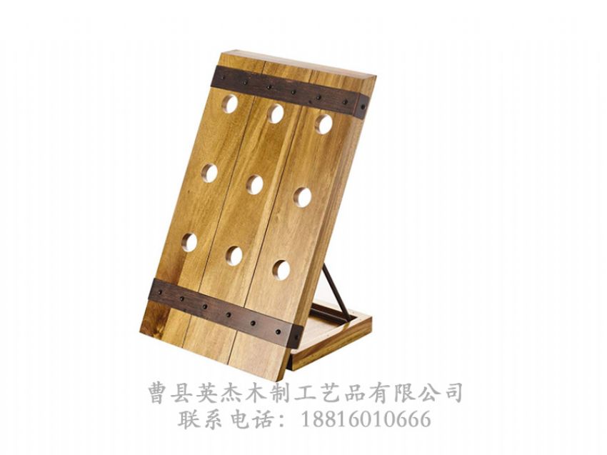 點擊查看詳細信息<br>標題：木制酒架 閱讀次數(shù)：792
