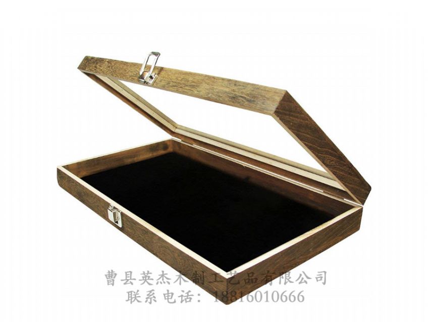 點(diǎn)擊查看詳細(xì)信息<br>標(biāo)題：木制文具包裝盒 閱讀次數(shù)：933