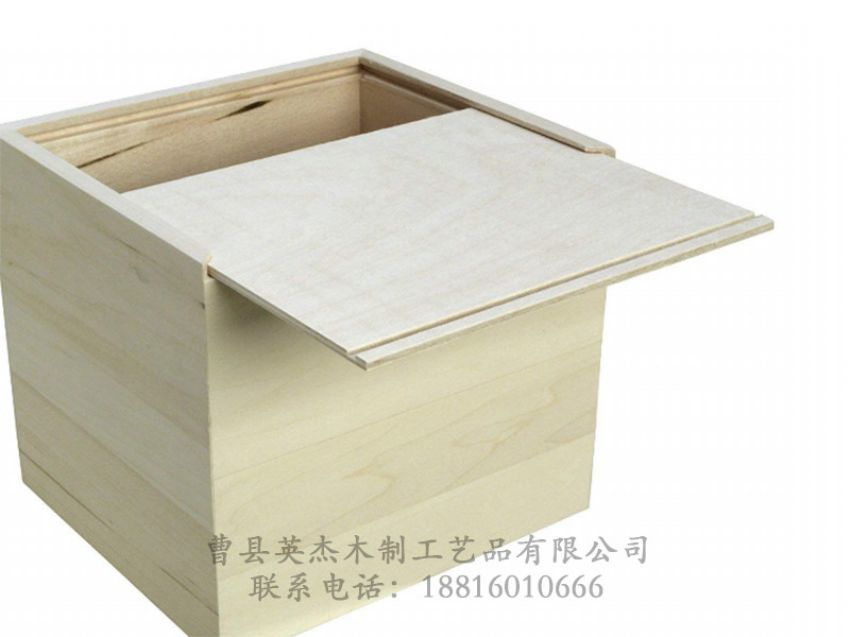 點(diǎn)擊查看詳細(xì)信息<br>標(biāo)題：木制文具包裝盒 閱讀次數(shù)：902