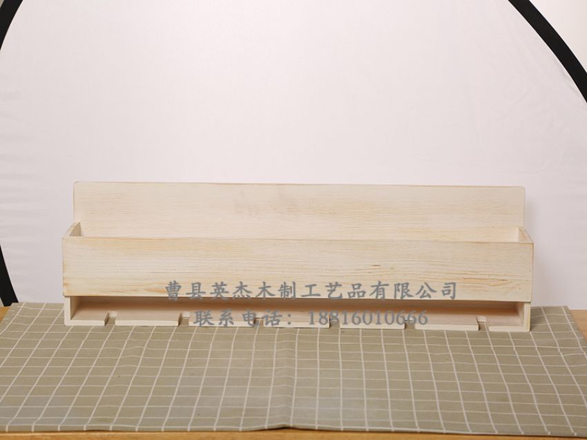 點(diǎn)擊查看詳細(xì)信息<br>標(biāo)題：掛墻木架 閱讀次數(shù)：528